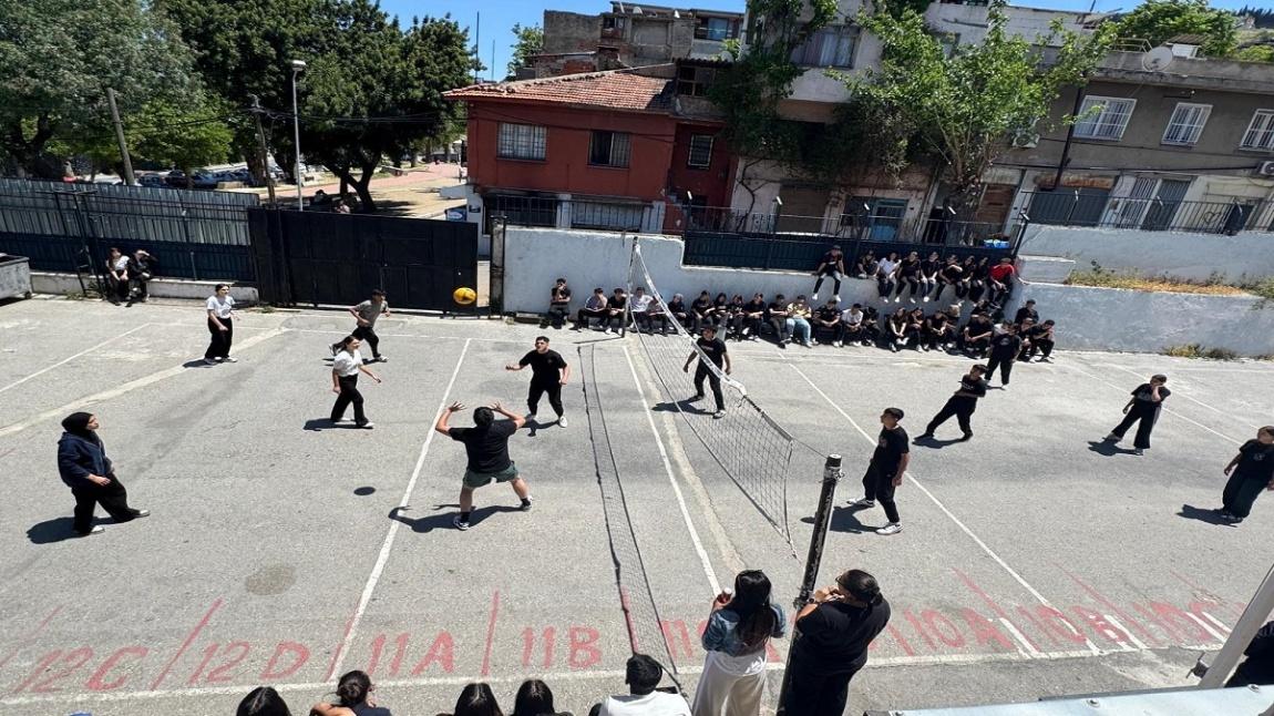 SINIFLAR ARASI VOLEYBOL TURNUVASI